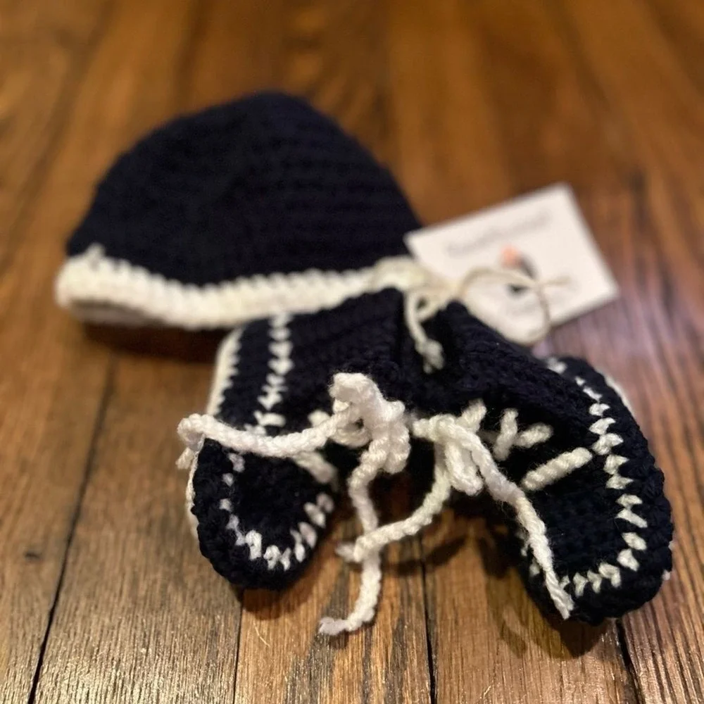 Crocheted Creations Beanie‎ Booties Kids Newborn Navy White Handmade Baby Shower